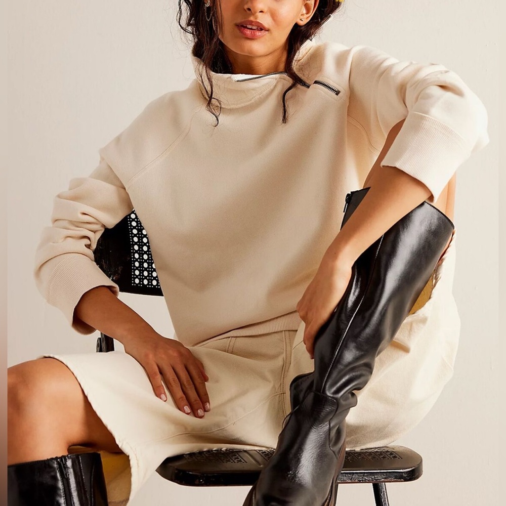 NWT Free People • We the Free Just A Game Half-Zip Raglan Sleeves Zip Neckline